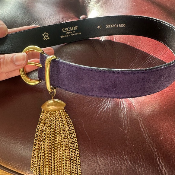 Vintage Escada Suede Belt with Gold Tassle - Picture 4 of 9